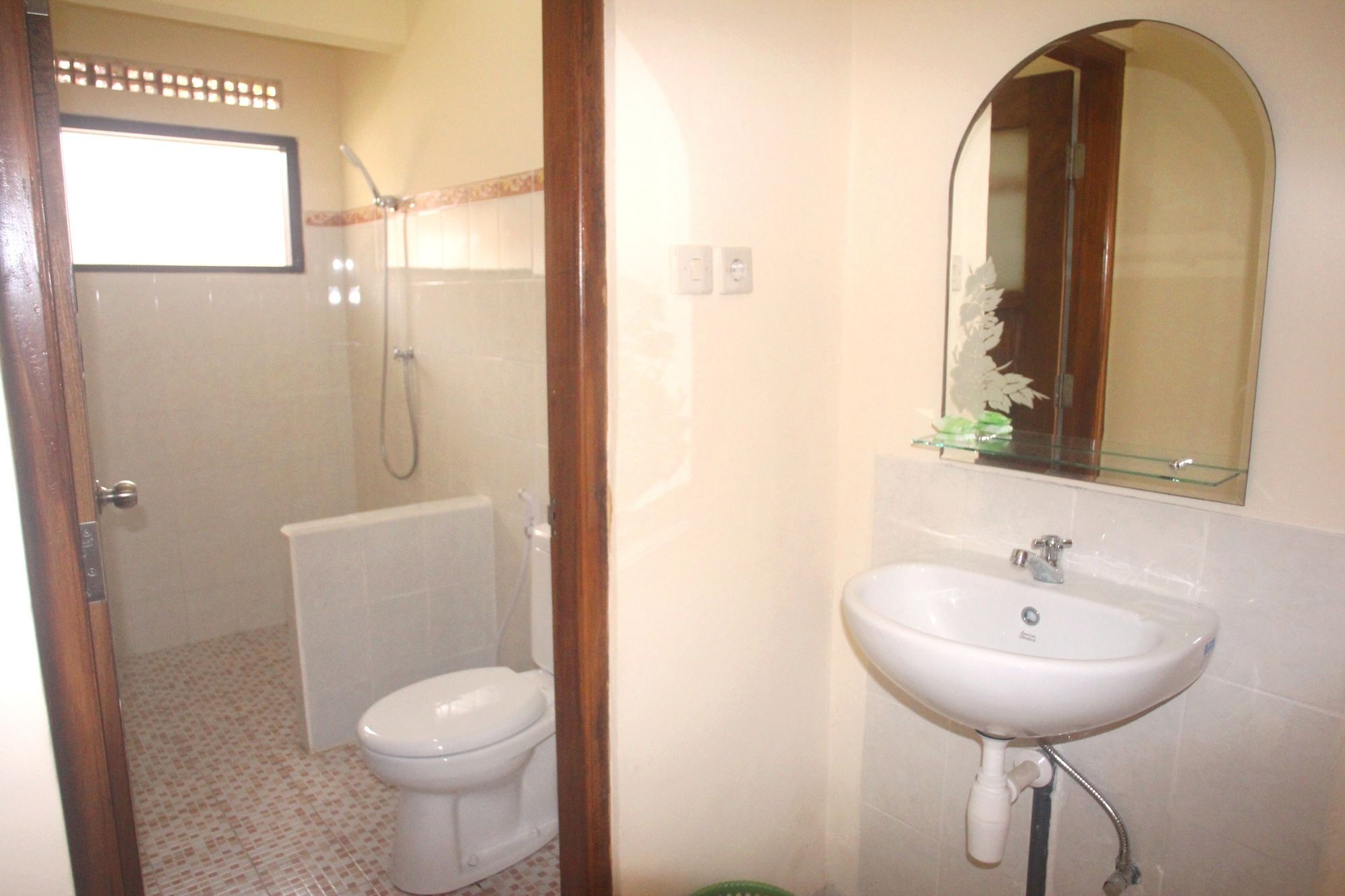 Lovina Beach Hotel Pabean Buleleng Extérieur photo