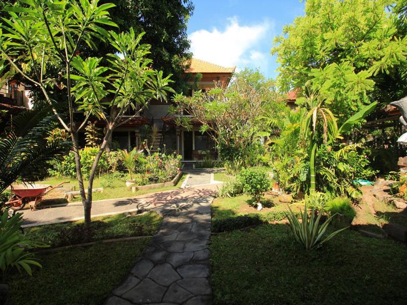 Lovina Beach Hotel Pabean Buleleng Extérieur photo